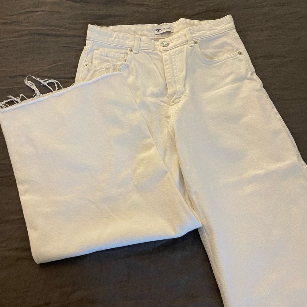 Zara high waisted wide leg jeans | white | size 8